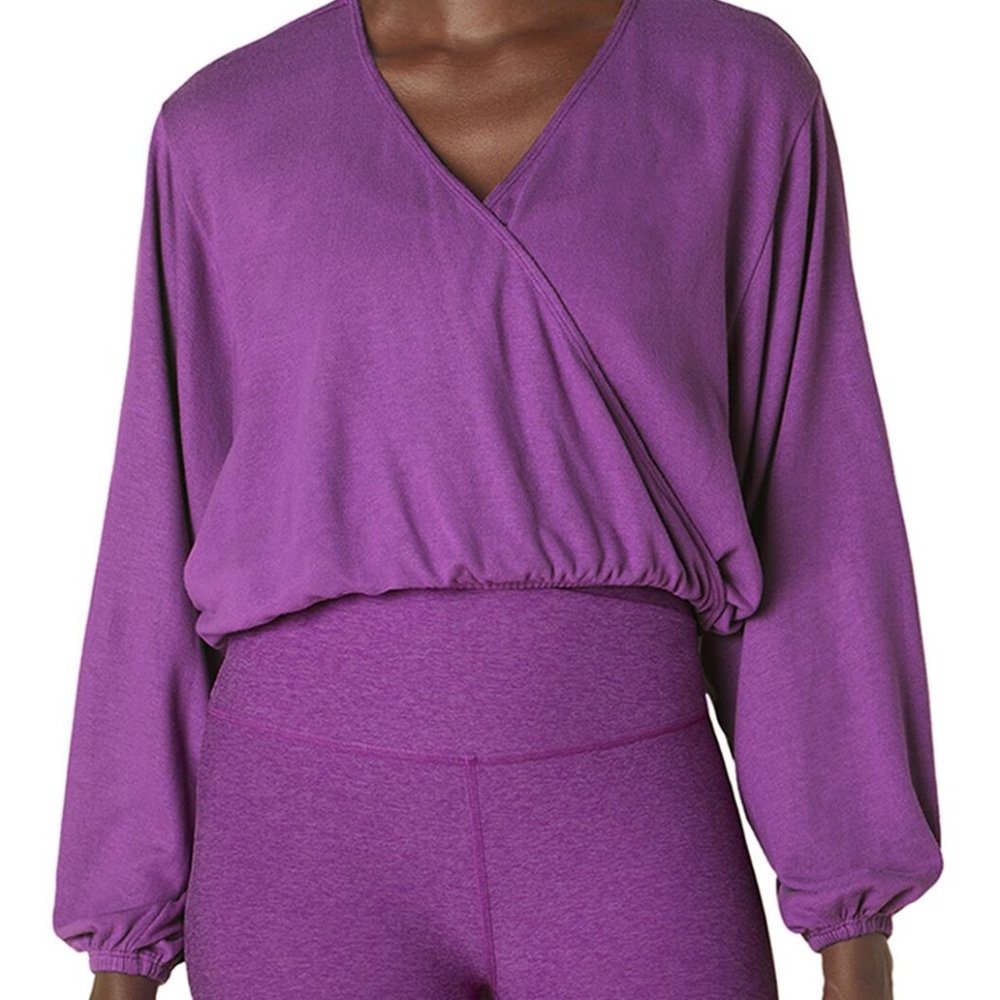 Beyond Yoga Wrapped Pullover Size Medium NWT